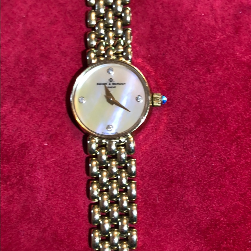 Watch Ladies Baume Mercier MOP Diamond dia